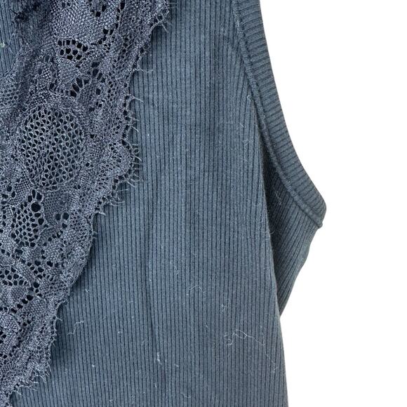 NWOT Halogen Peek-a-boo v neck lace trim ribbed tank top in black womens small - Picture 4 of 8